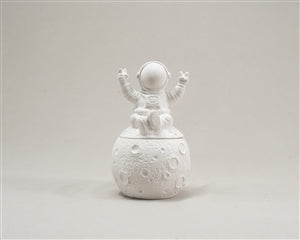 SPACEMAN BOX